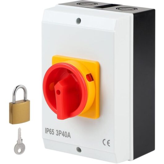 3-Pole Main Switch, Rotary Switch with Housing for Connecting Switches and Separating Small Circuits, IP65, 40A